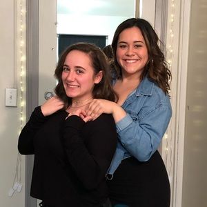 Meet your Posher, Desiree